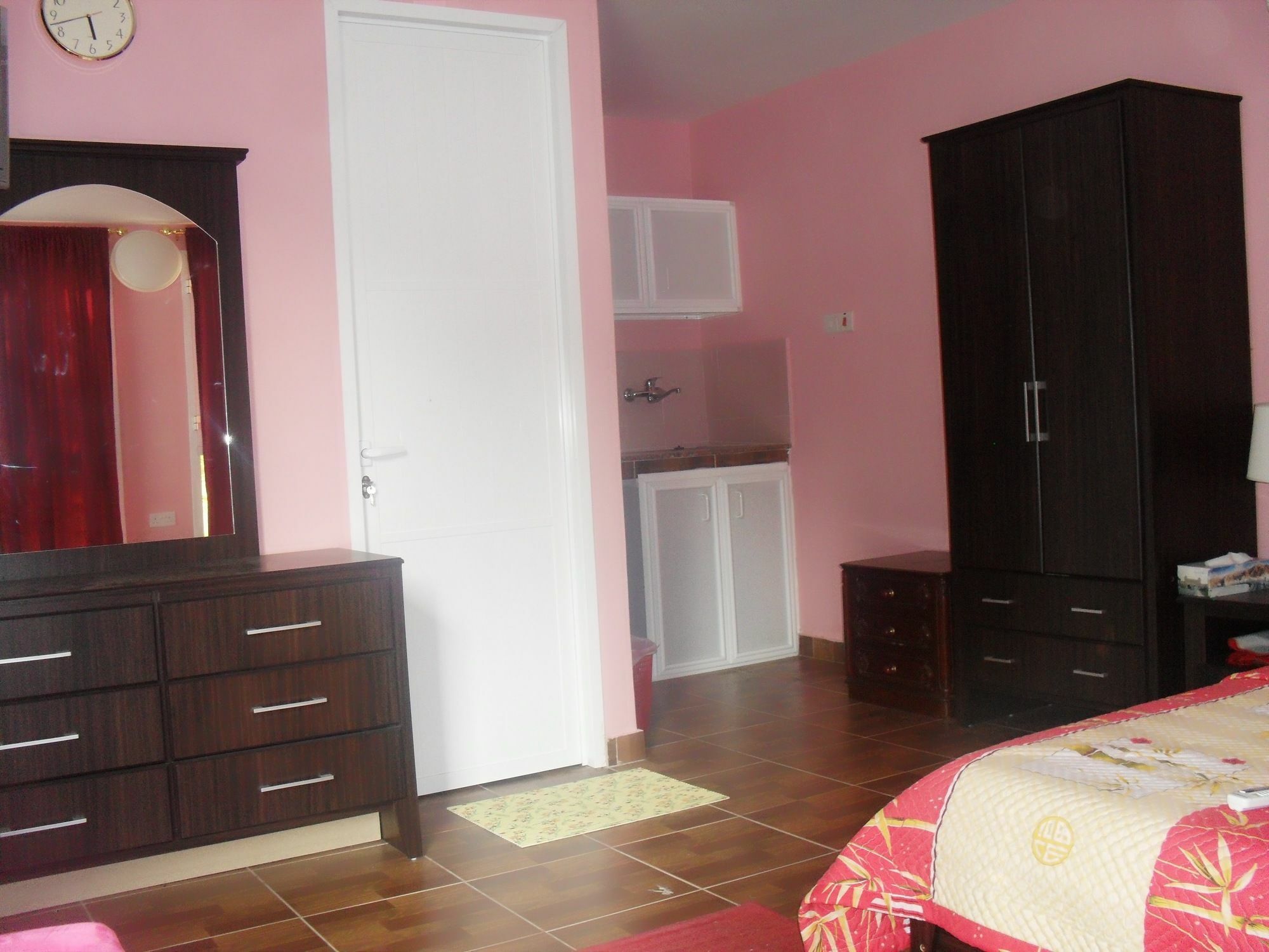 Garden Roomz Oman Маскат Екстериор снимка