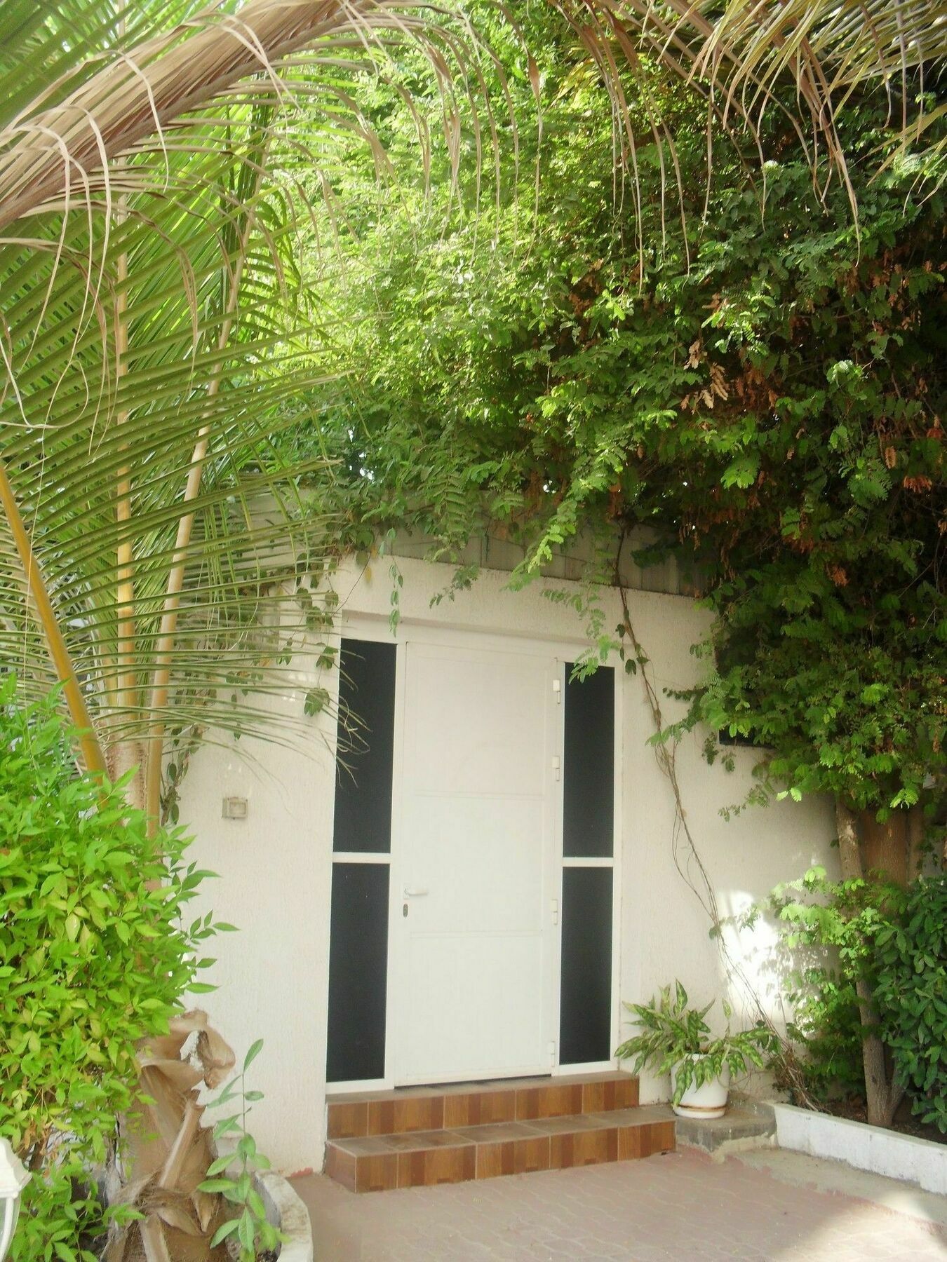 Garden Roomz Oman Маскат Екстериор снимка
